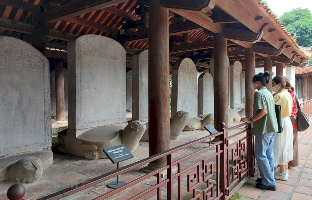 Vườn bia tiến sĩ